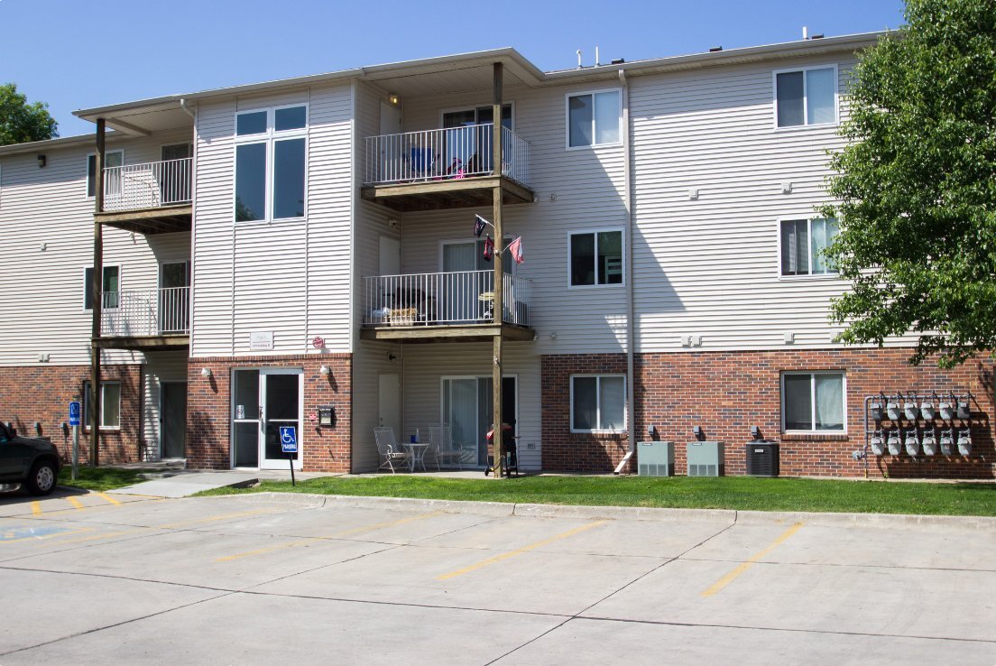 Photo - 649 Parkwild Dr (Council Bluffs, IA)