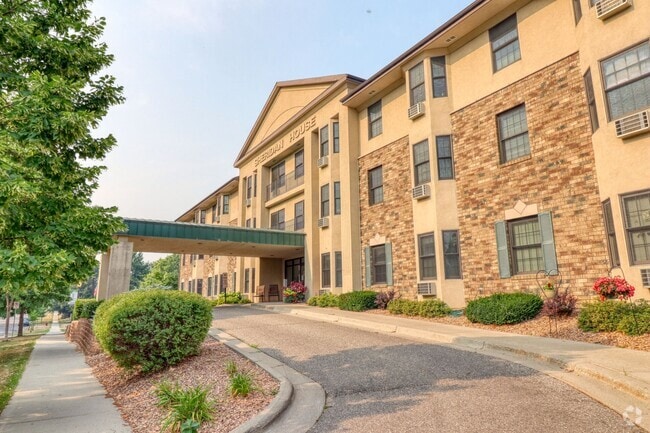 Building Photo - Sheridan House
