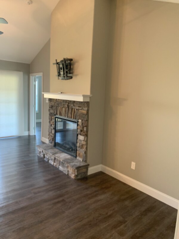 Foto del edificio - 3601 Meredith Lynn Wy