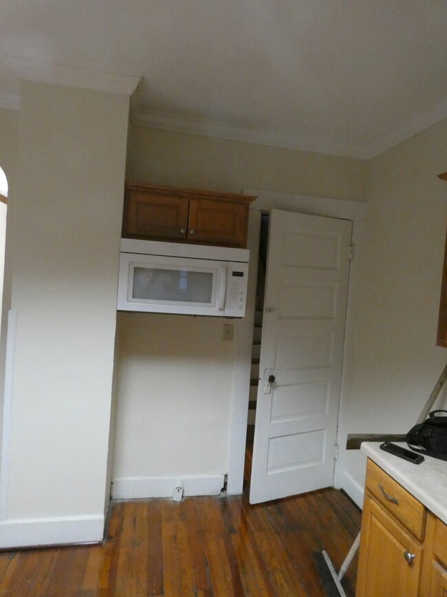 Building Photo - 426 Maryland Ave