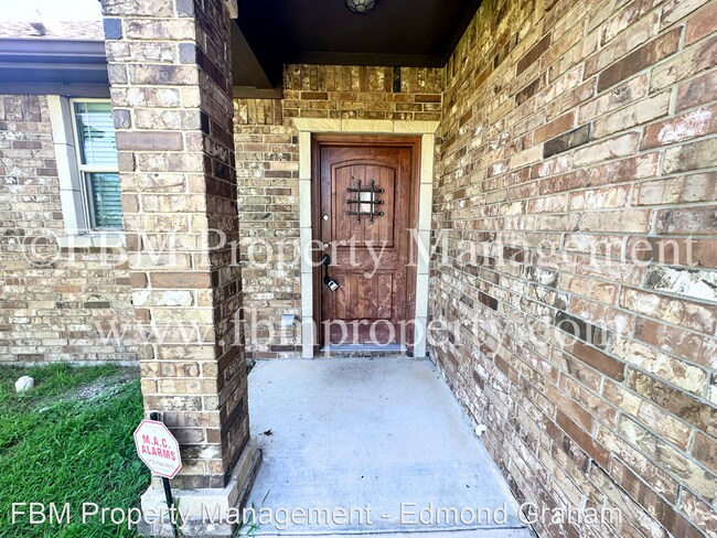 Building Photo - 3 br, 2 bath House - 408 Centennial Ave