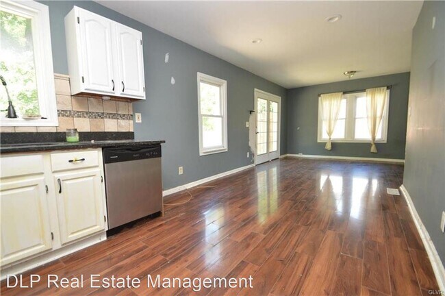 Foto del edificio - 2099 NJ-31