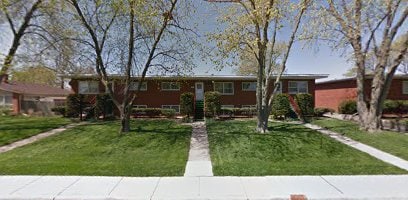 Primary Photo - 804 N Gladstone Ave
