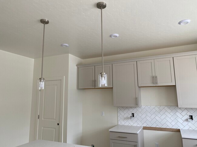 Foto del edificio - 4475 N Heritage Dr