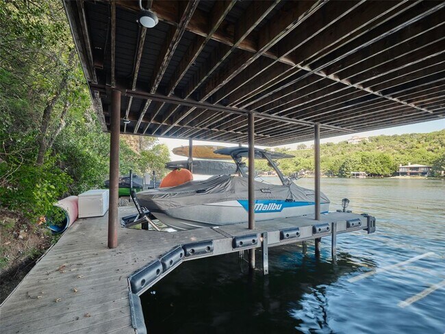 Foto del edificio - 3214 Smoky Ridge