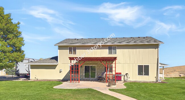 Foto del edificio - 19624 Webber Canyon Rd