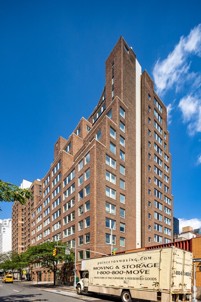 Building Photo - Kenton Place