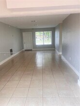 Building Photo - 7100 Park St