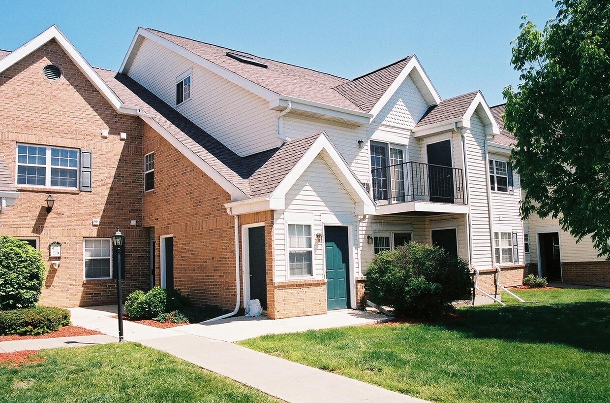 Prentice Park Apartments 803 N Thompson Dr Madison, WI