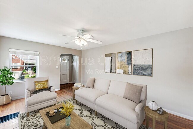 Photo - 3331 Ameliamont Ave House