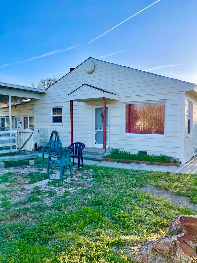 Primary Photo - 429 3rd St