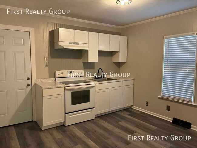 Photo - 20 Hudson St House