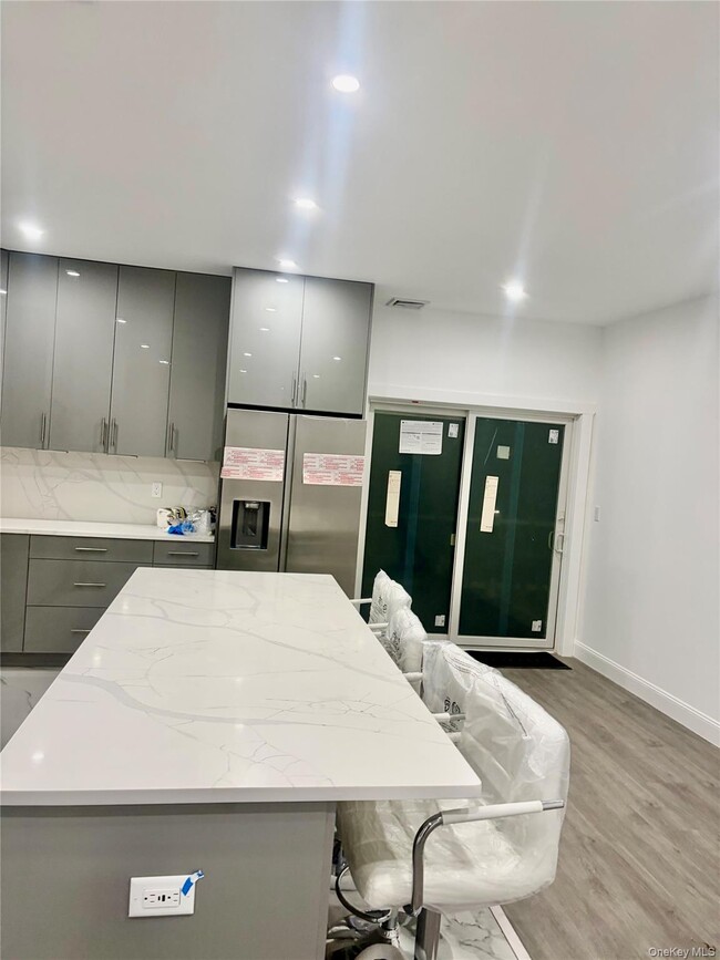 Building Photo - 15 Potomac St