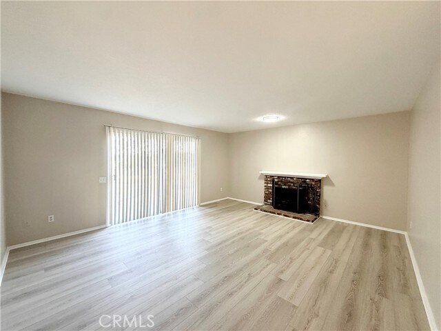 Building Photo - 680 N Magnolia Ave