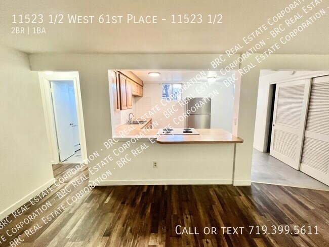 Foto del edificio - 11523 1/2 West 61st Place-11523 1/2