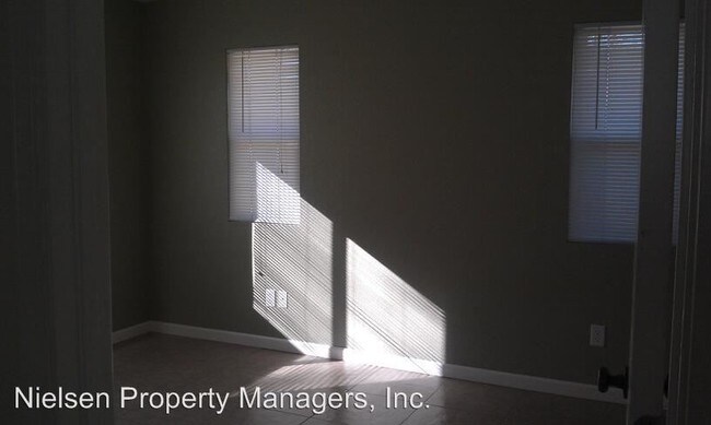 Building Photo - 1 br, 1 bath House - 630 44th Street #2
