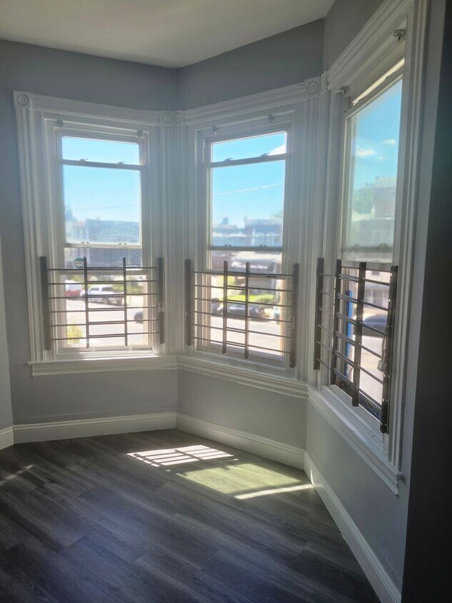 Foto principal - 527 N 63rd St