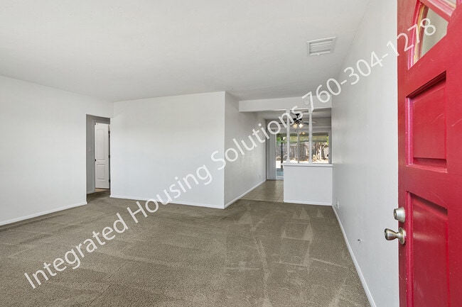 Foto del edificio - 1469 E Mission Ave