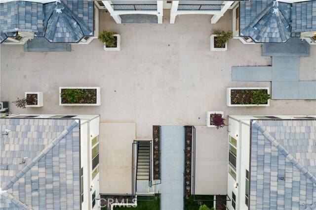 Foto del edificio - 67 S Craig Ave