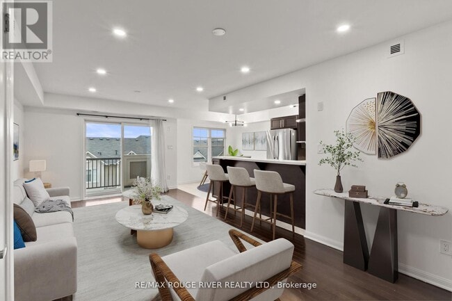 Photo du bâtiment - 1725 Pure Springs Blvd.