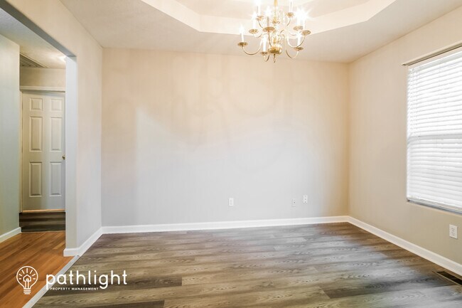 Building Photo - 3702 West Riverside Street, Springfield, M...