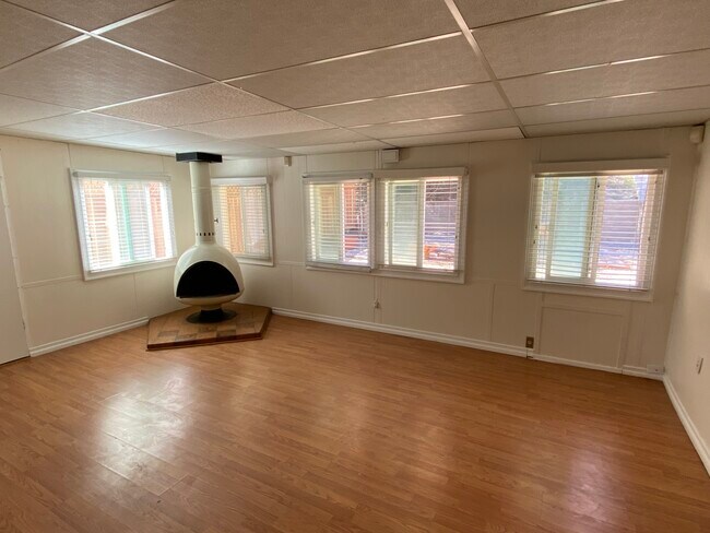 Building Photo - 11272 Almazon St