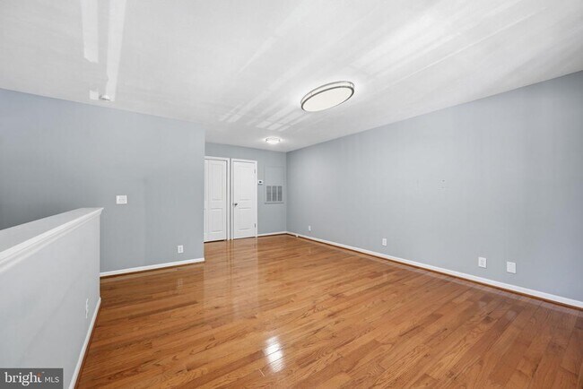 Building Photo - 10703 Hampton Mill Terrace