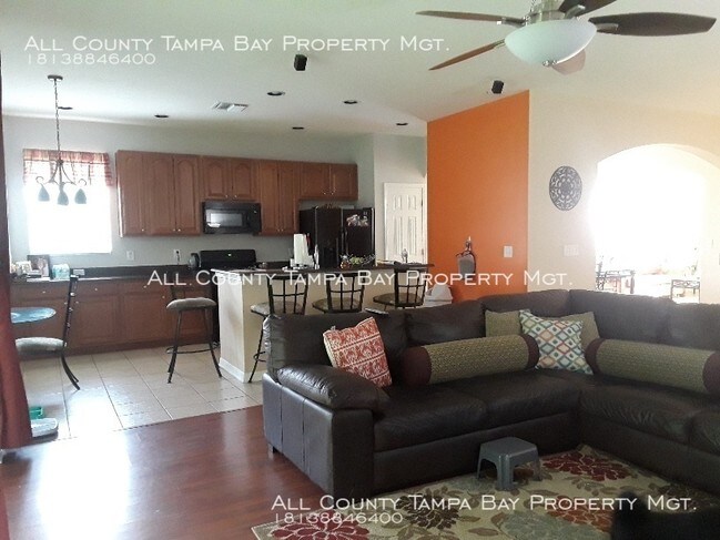 Building Photo - Beautiful 3/2 in Hidden Oaks