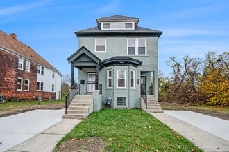 Building Photo - 267 Kenilworth St
