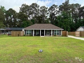 Building Photo - 6877 Park Dr