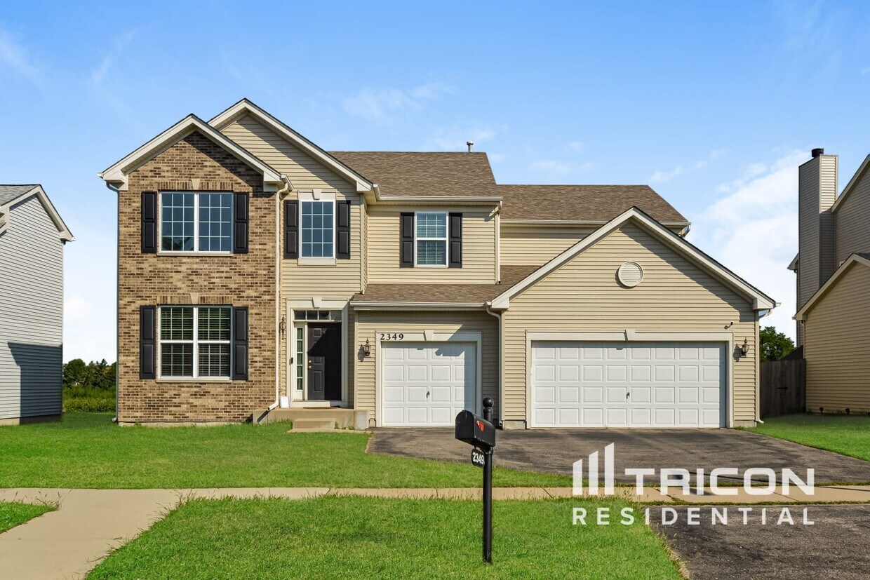 Primary Photo - 2349 Mayfield Dr