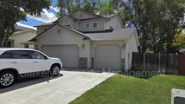 Building Photo - 3801 E Sutton Ave