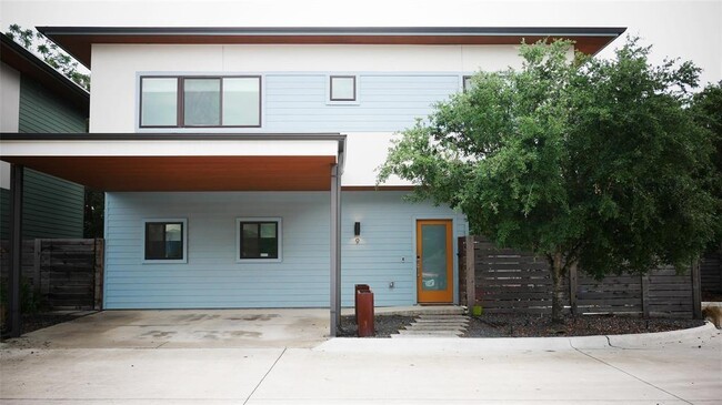 Building Photo - 2101 Montopolis Dr