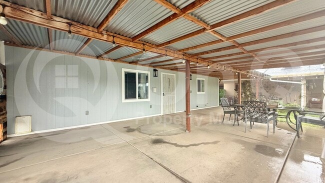 Foto del edificio - 4518 W Crivello Ave