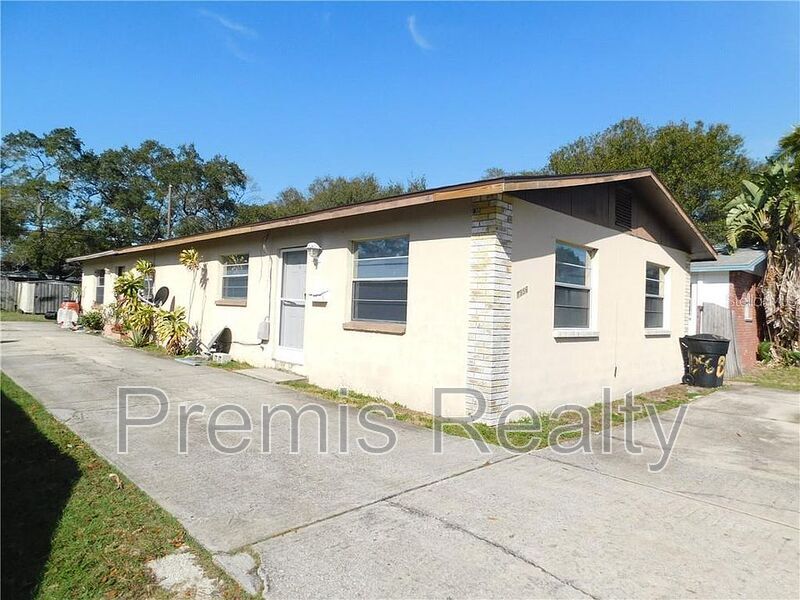 Foto del edificio - 1356 Boylan Ave