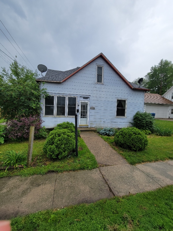 105 E Prairie Ave, Goodland, IN 47948 House Rental in Goodland, IN