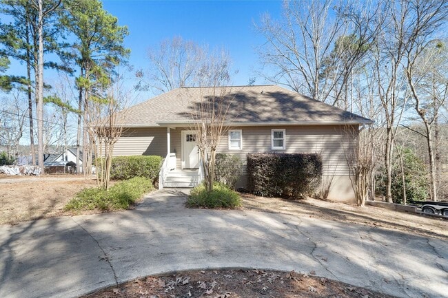Building Photo - 108 Horseshoe Cir