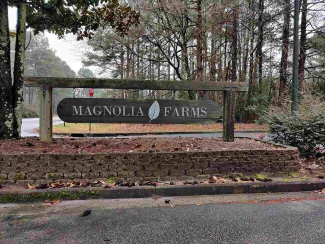 Building Photo - 120 Crimson Ridge