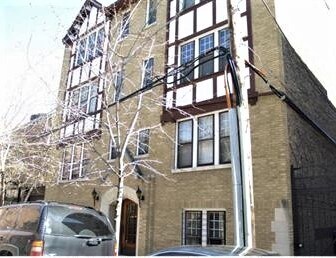 Primary Photo - 2317 N Cambridge Ave