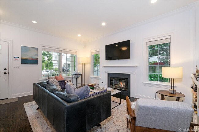 Foto del edificio - 23 Cedar Pl