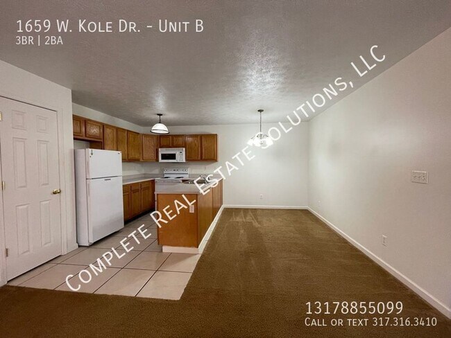 Building Photo - 1659 W Kole Dr