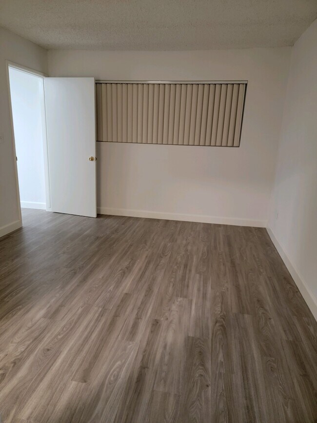 Foto del edificio - 20346 Cohasset St