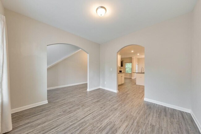 Foto del edificio - 2534 Grayton Loop