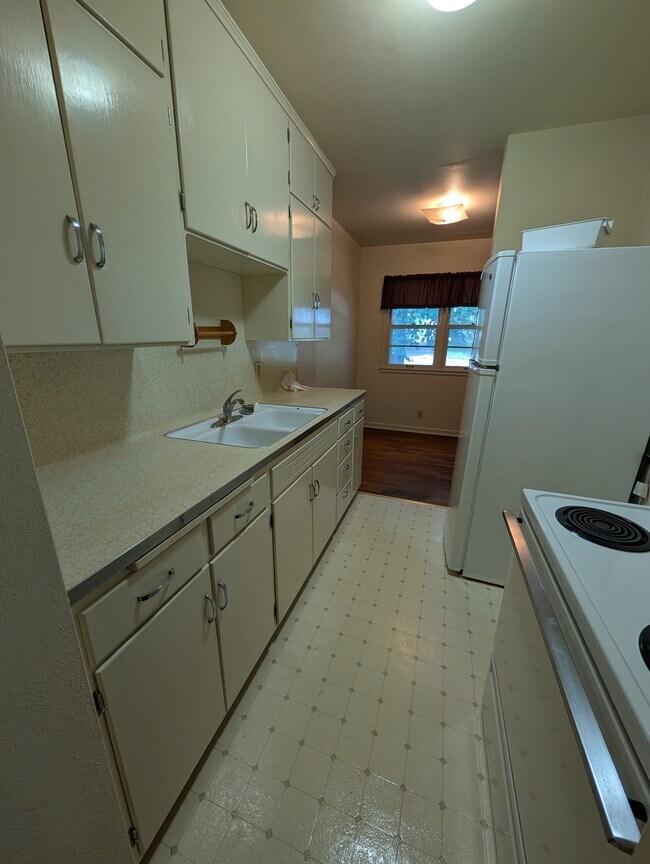 Foto del edificio - 2316 SW Harrison St