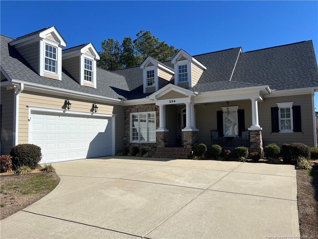 Foto principal - 254 Falling Water Rd