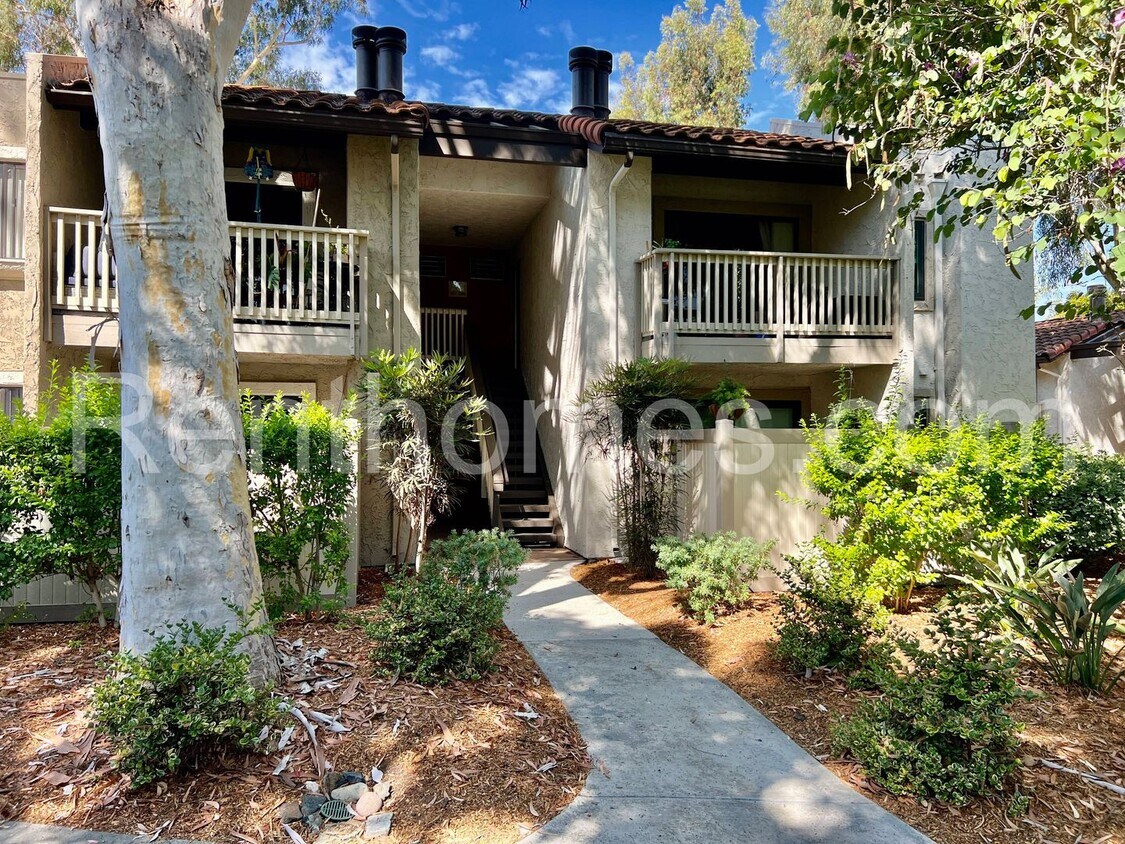 Primary Photo - 13283 Rancho Peñasquitos Blvd