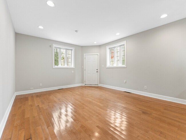 Foto del edificio - 1714 Reed St