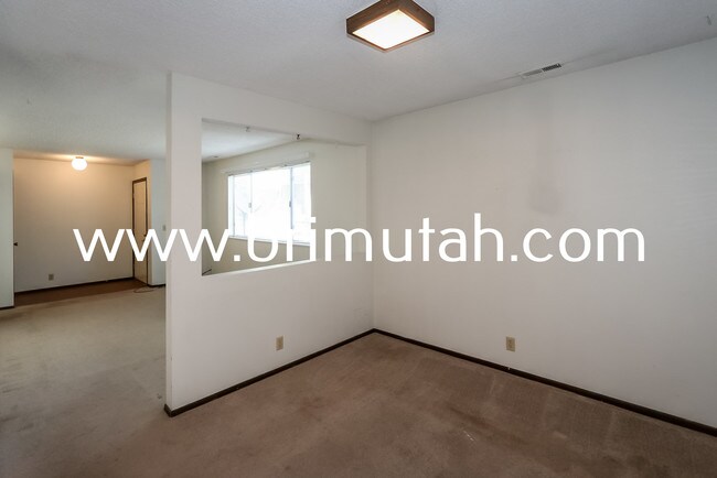 Foto del edificio - 3470 Bengal Blvd