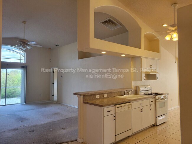 Foto del edificio - 1314 Avonwood Ct