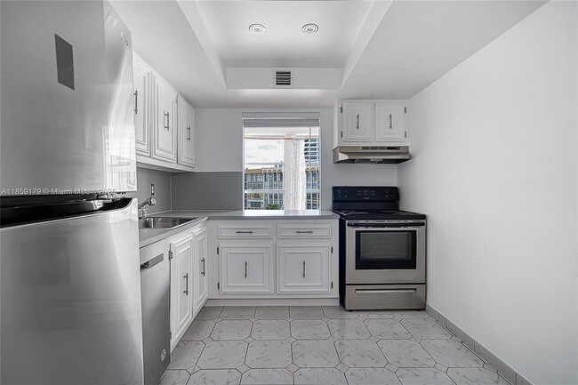 Foto del edificio - 601 Three Islands Boulevard